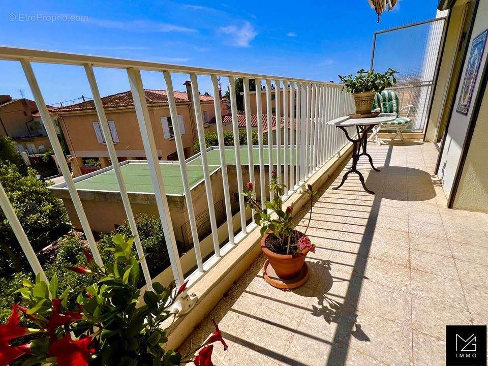 Appartement à SIX-FOURS-LES-PLAGES