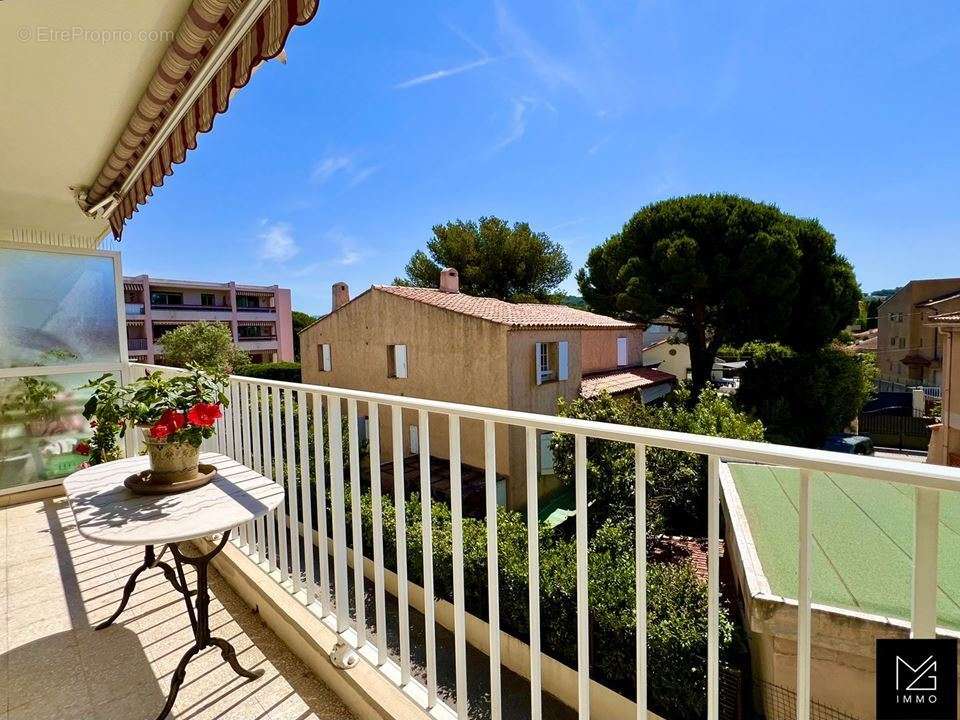 Appartement à SIX-FOURS-LES-PLAGES