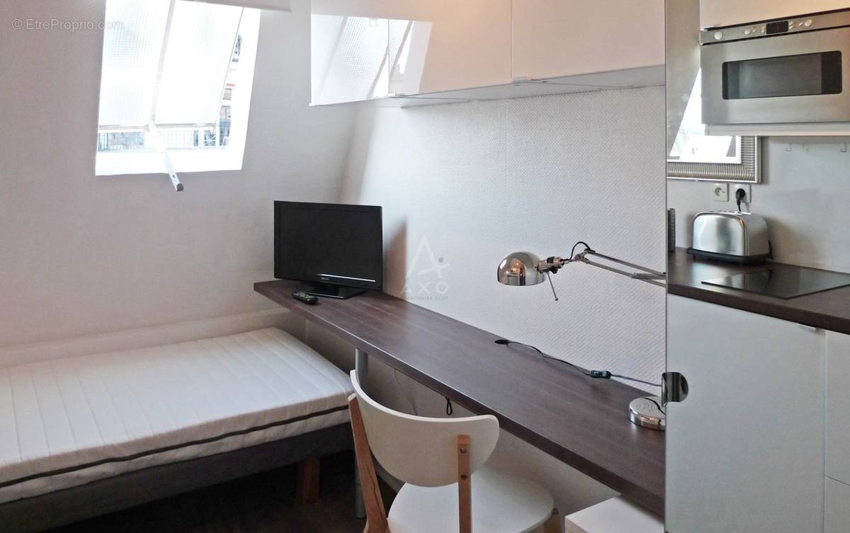 Appartement à PARIS-17E