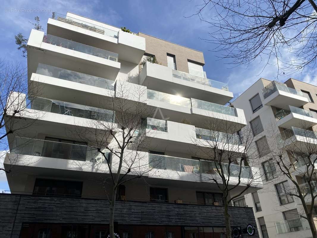 Appartement à GENNEVILLIERS