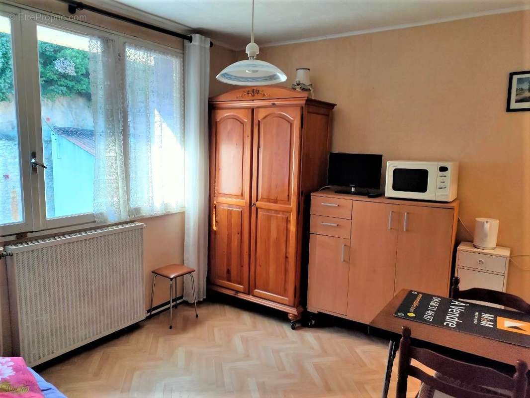 Appartement à RENNES-LES-BAINS