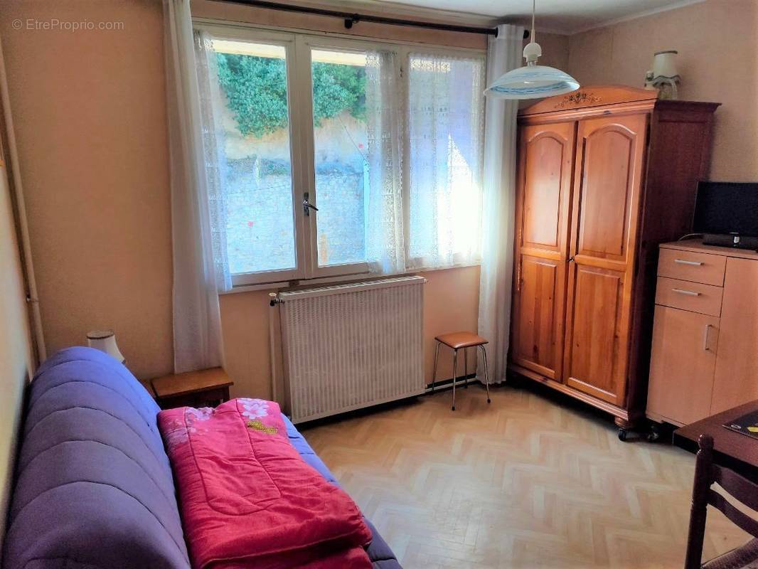 Appartement à RENNES-LES-BAINS