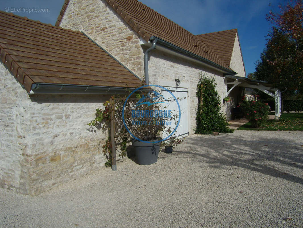 Maison à CHALON-SUR-SAONE