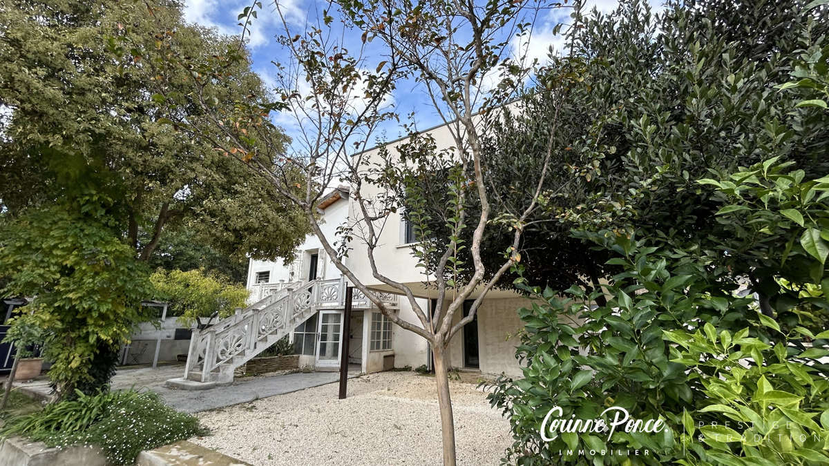 Maison à NIMES