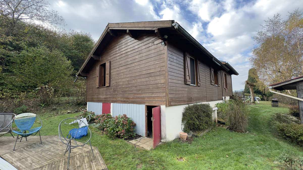 Maison à SAINT-VERAND