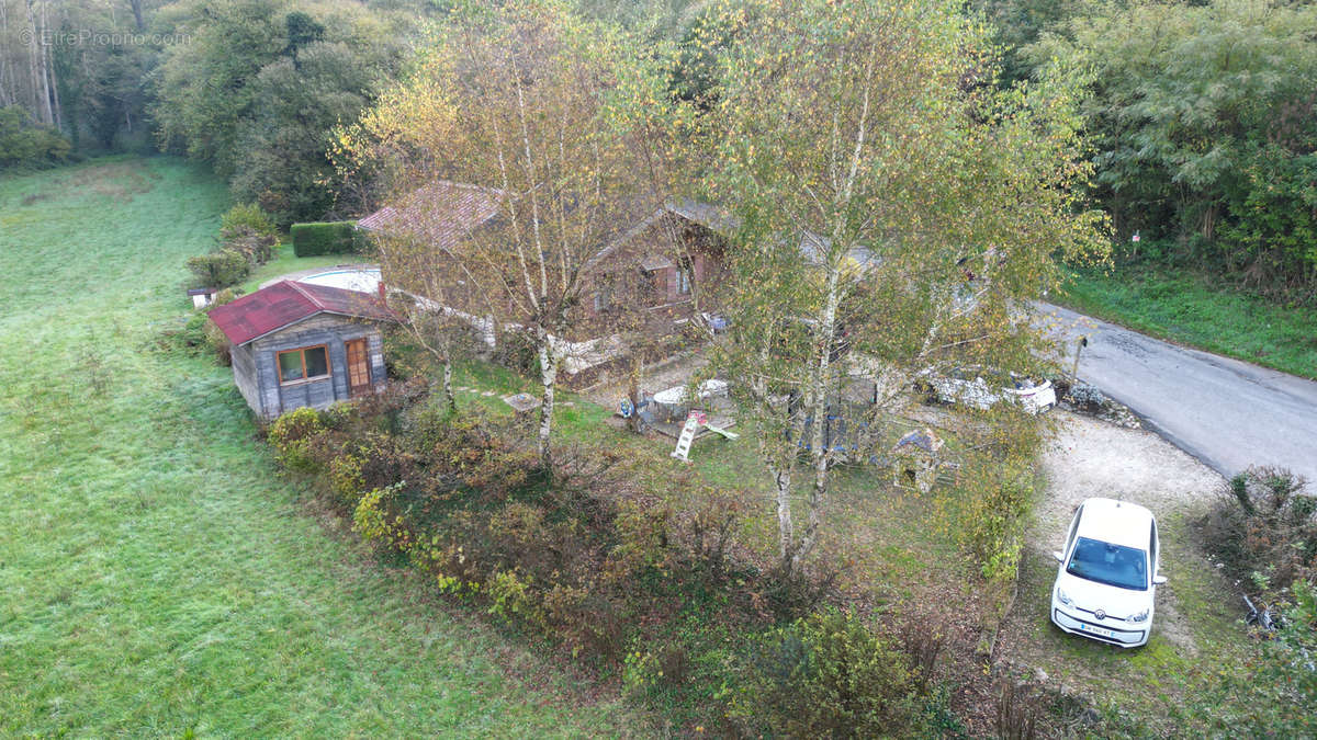 Maison à SAINT-VERAND