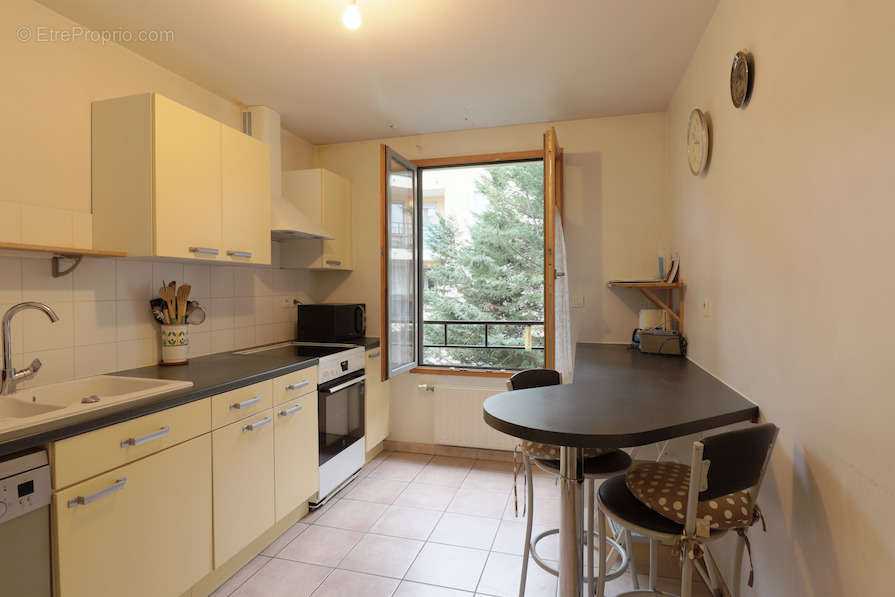 Appartement à LYON-1E