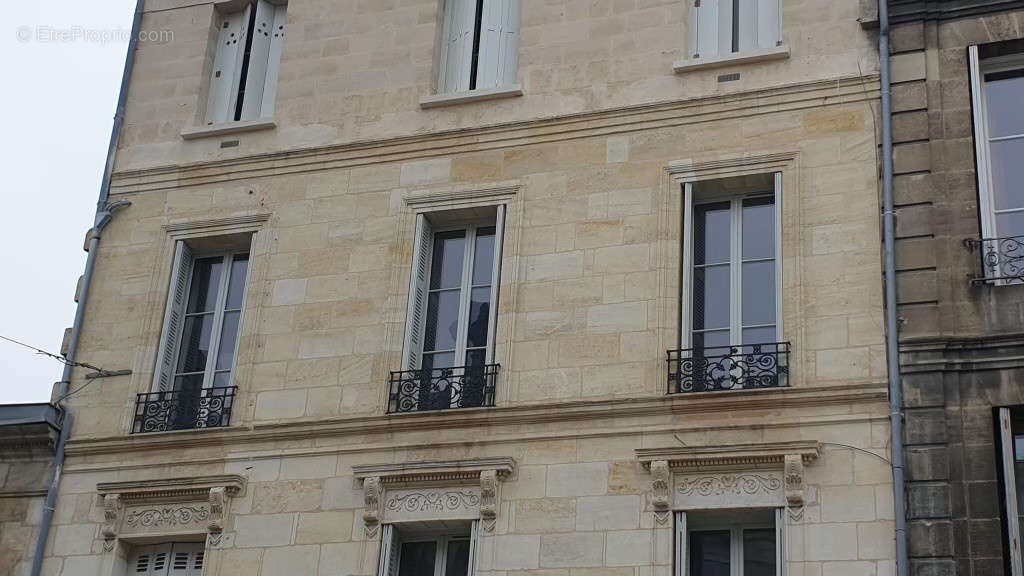 Appartement à BORDEAUX