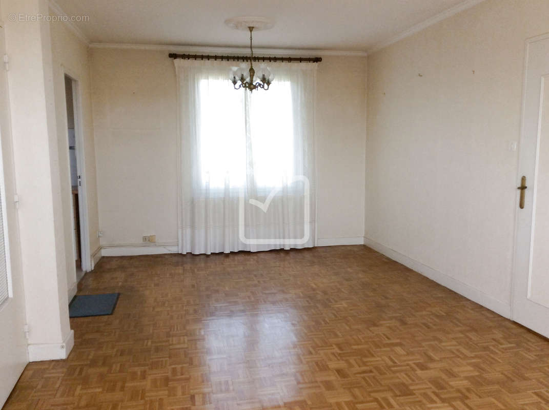 Appartement à BRIVE-LA-GAILLARDE