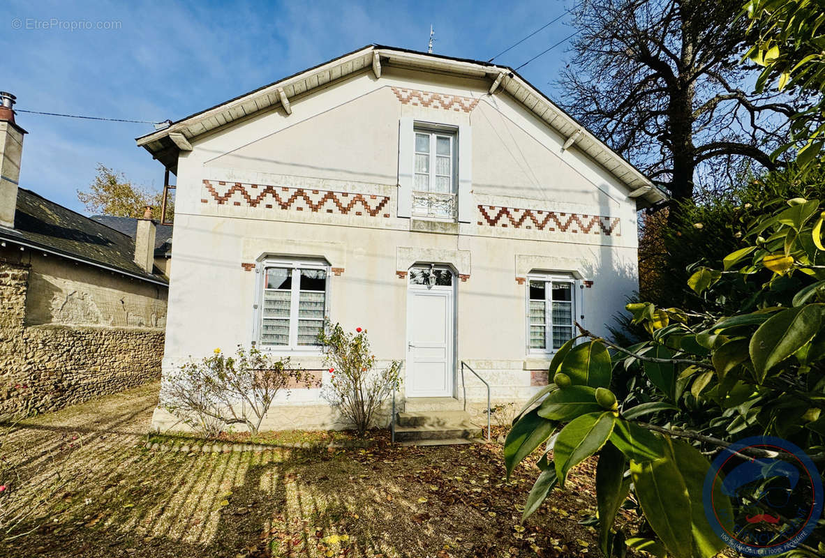 Maison à LA FLECHE