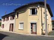 Maison à LA ROCHE-CHALAIS