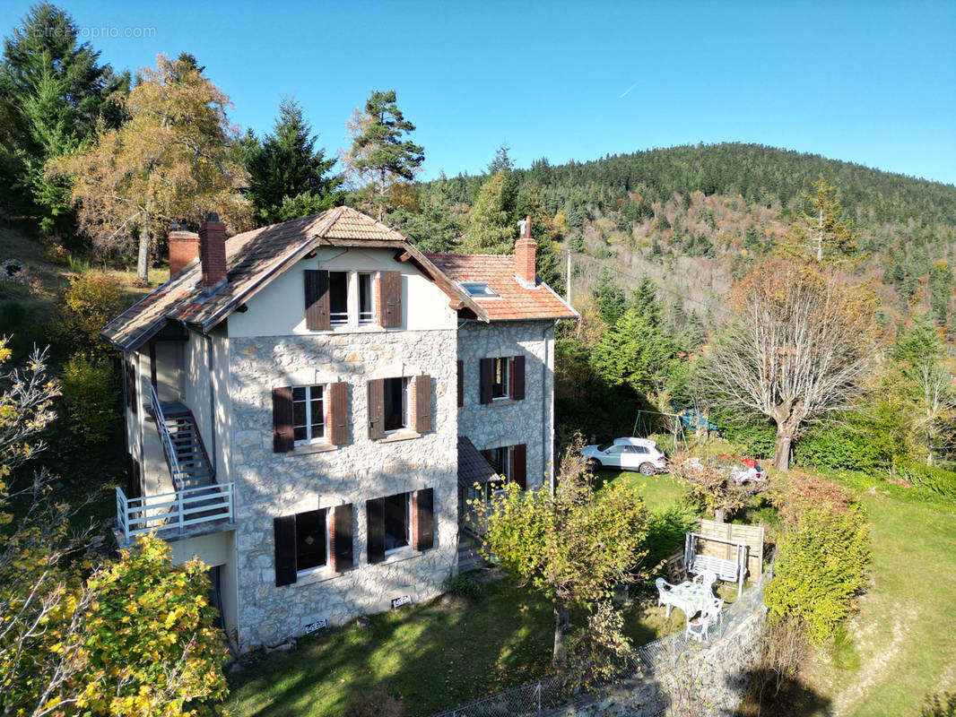 Maison à LALOUVESC