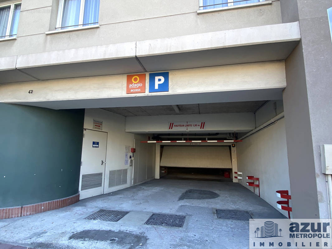 Parking à NICE