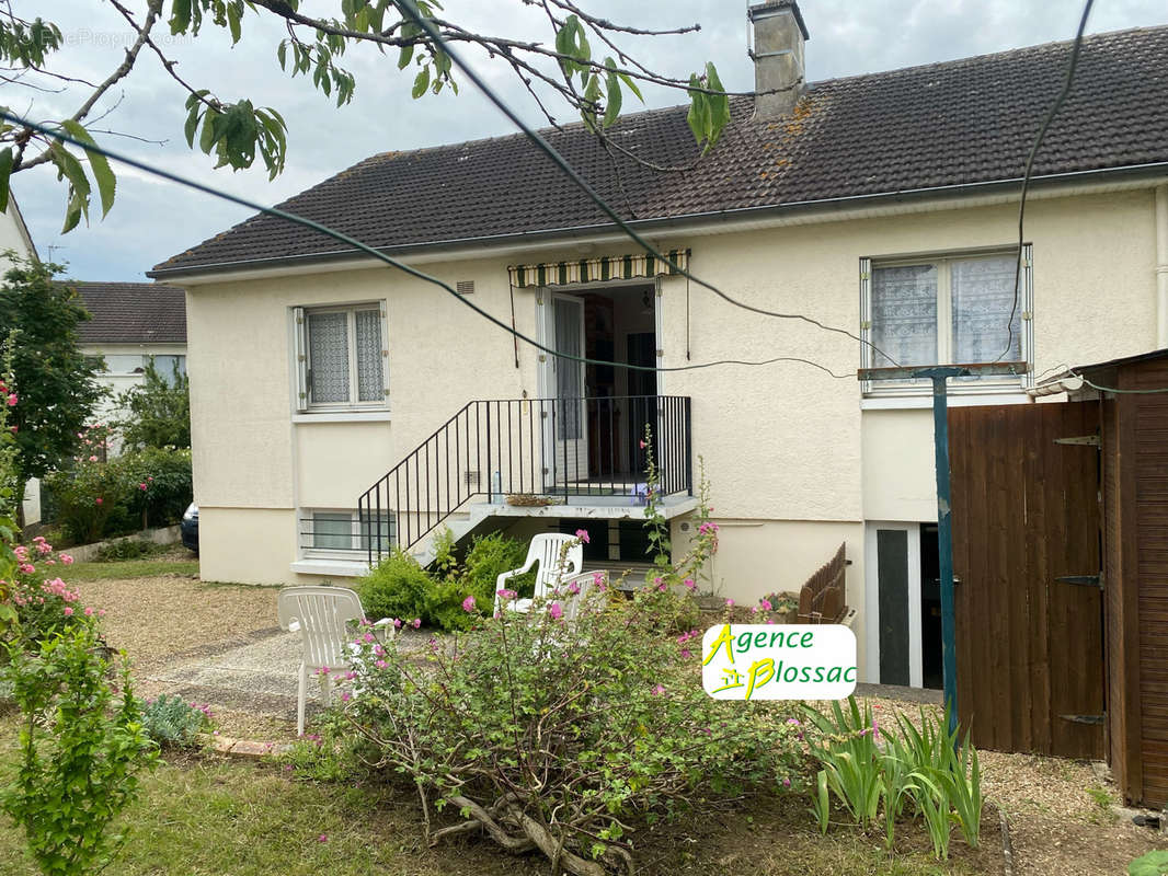 Maison à CHATELLERAULT