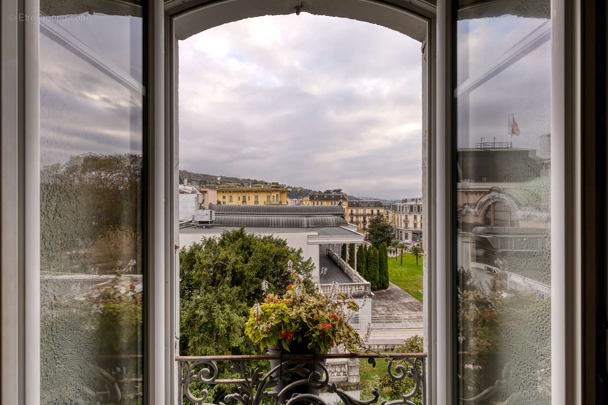 Appartement à AIX-LES-BAINS