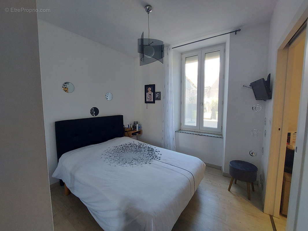 Appartement à SAINT-AFFRIQUE