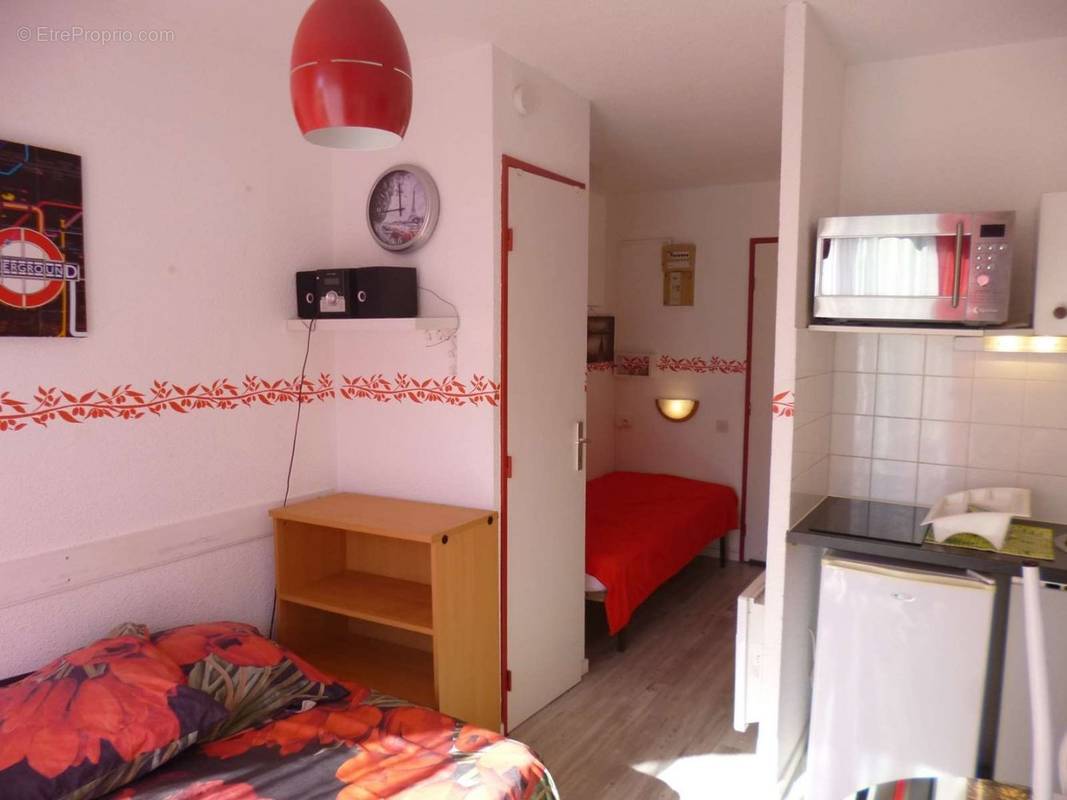 Appartement à LAMALOU-LES-BAINS