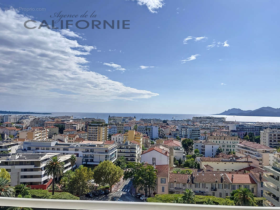 Appartement à CANNES