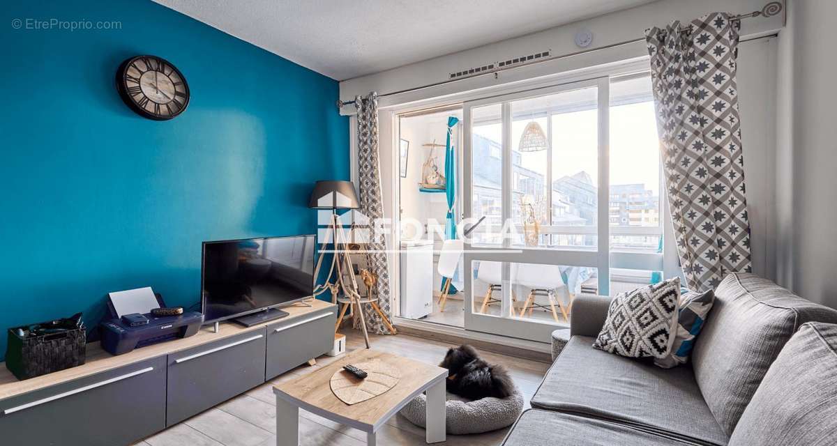 Appartement à COURSEULLES-SUR-MER