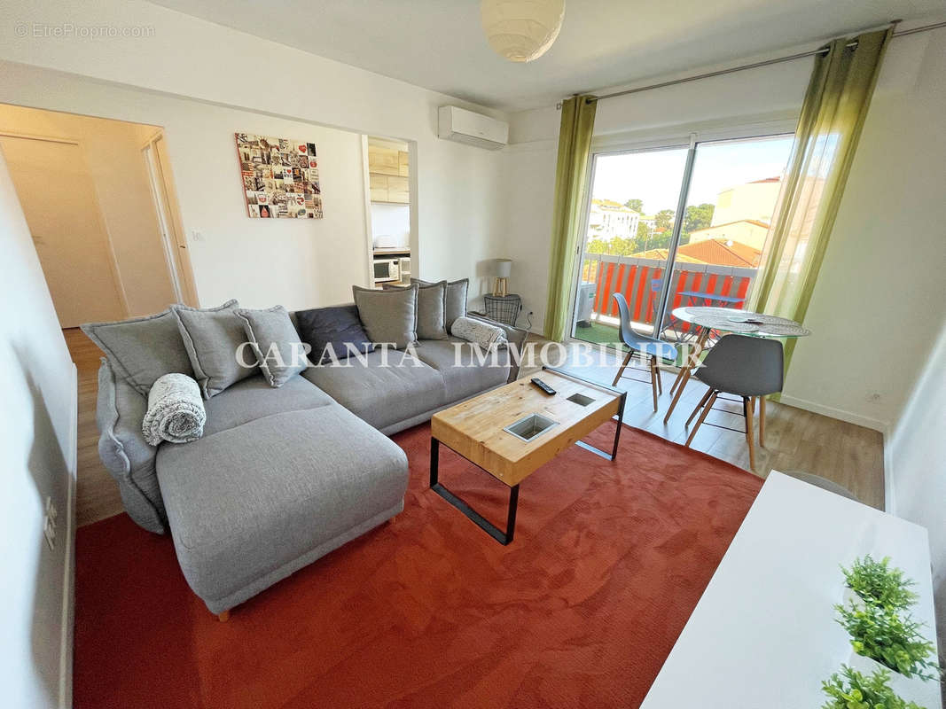 Appartement à FREJUS