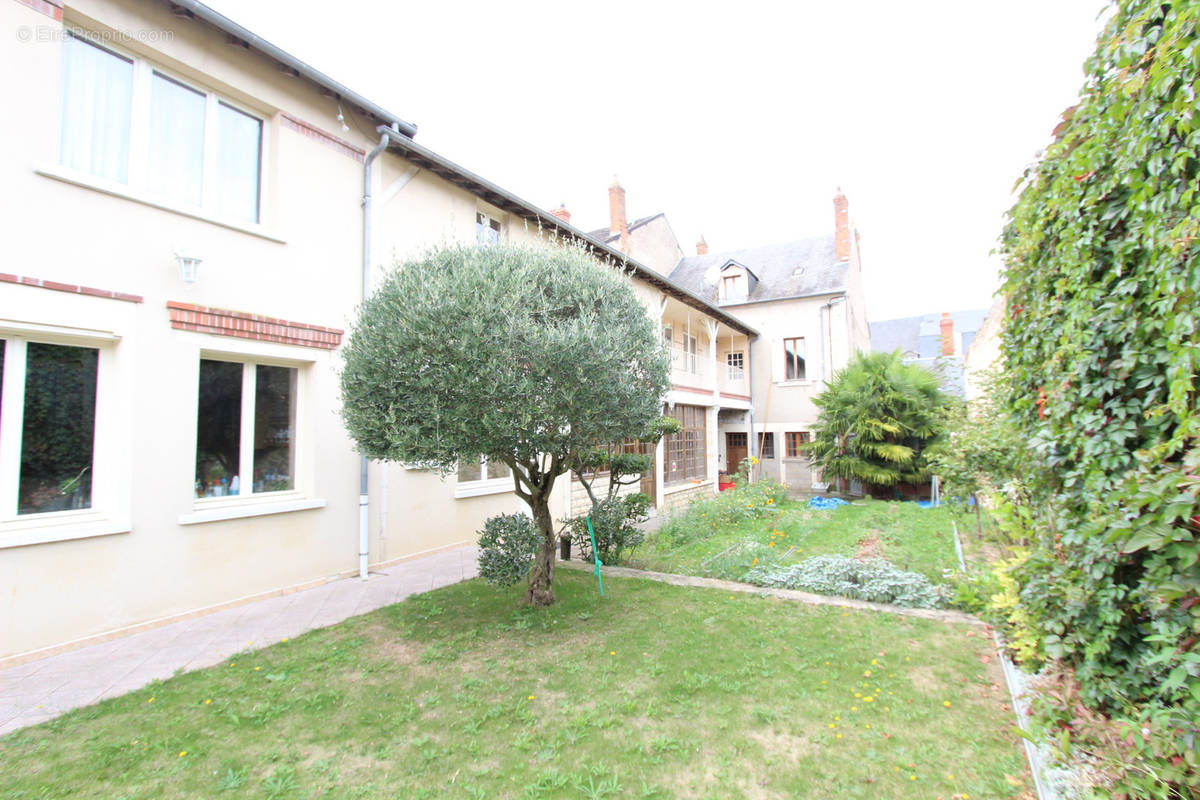 Maison à LA CHARITE-SUR-LOIRE