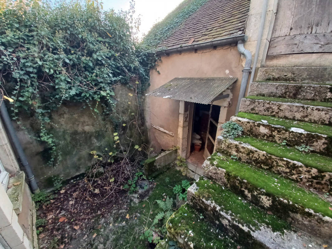 Maison à LA CHARITE-SUR-LOIRE