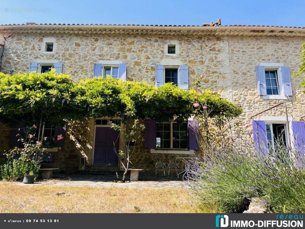 Maison à GOUDARGUES