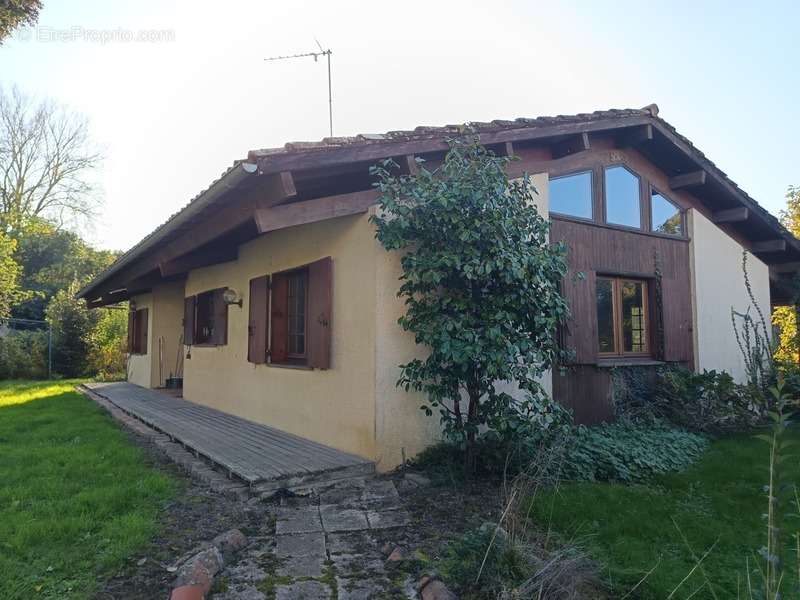 Maison à AIRE-SUR-L&#039;ADOUR