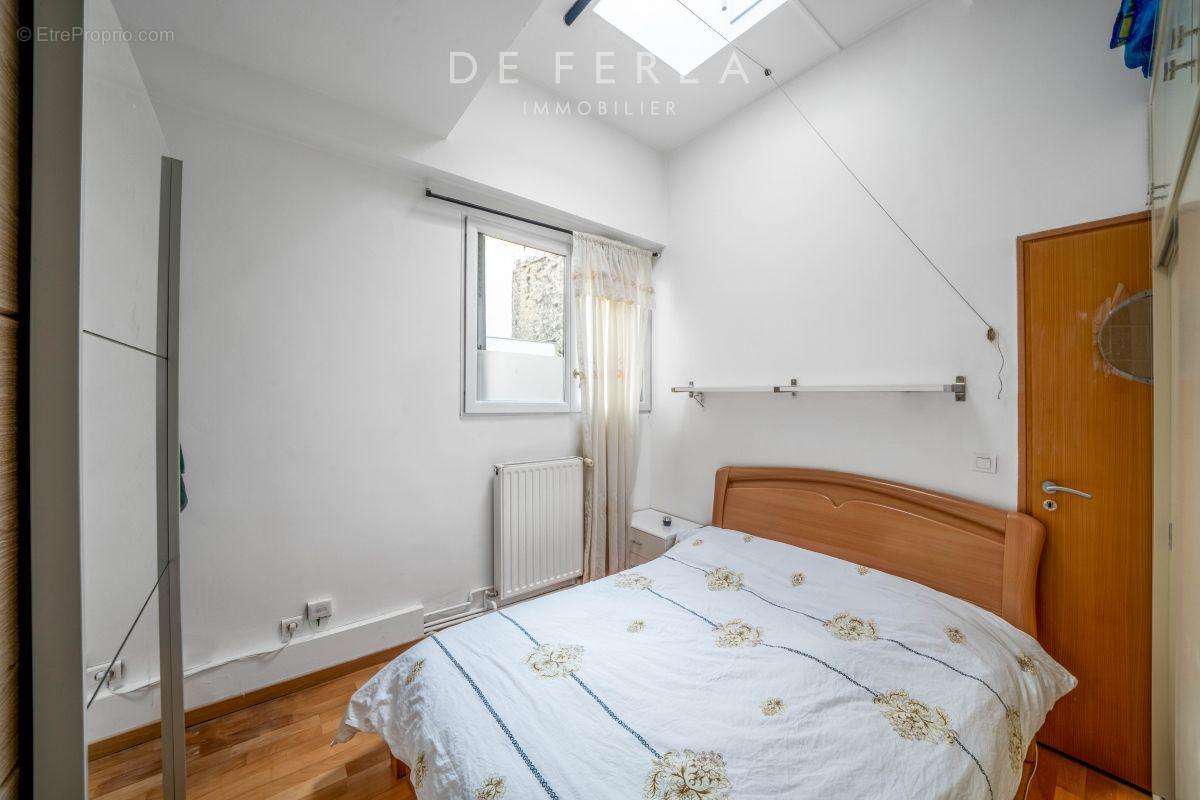 Appartement à PARIS-5E