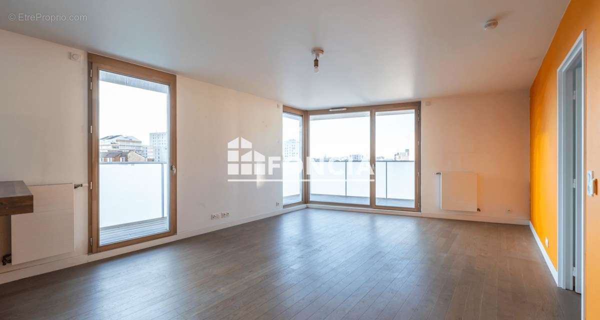 Appartement à PARIS-19E