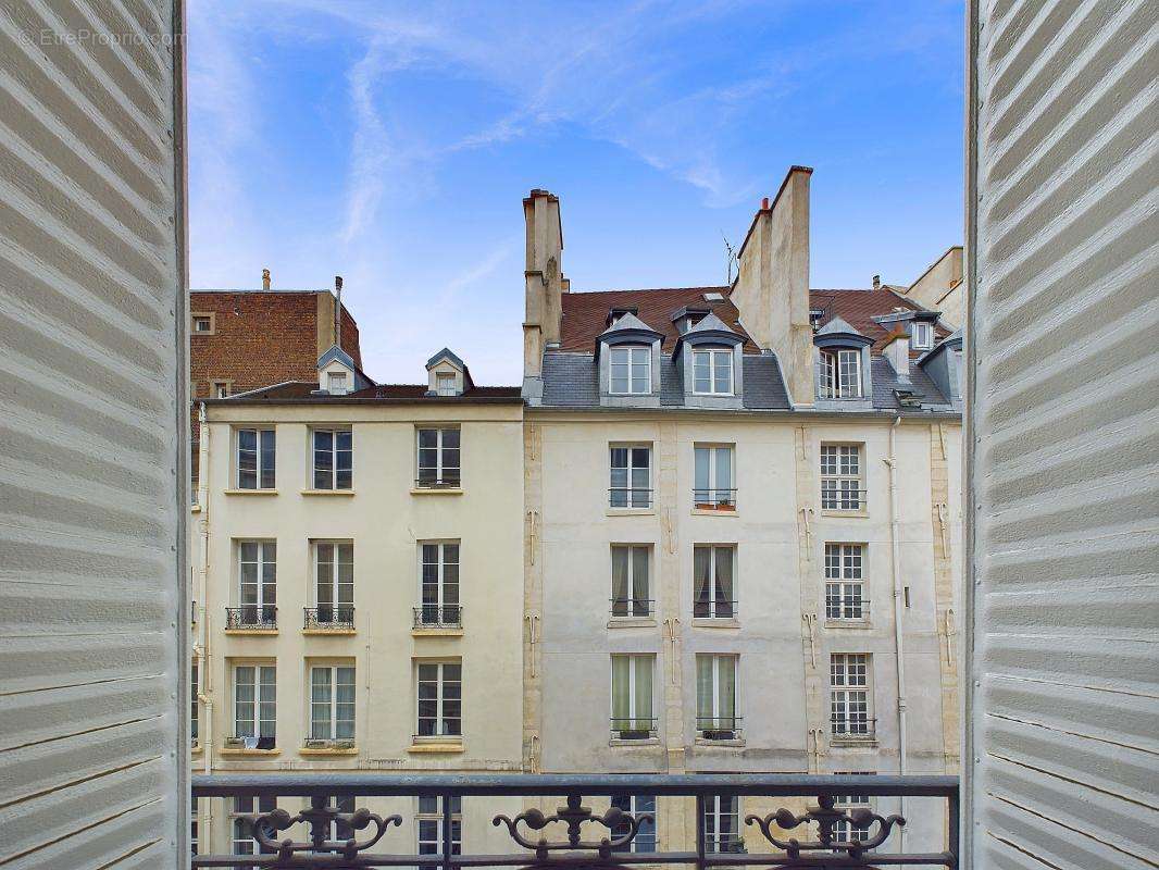 Appartement à PARIS-5E