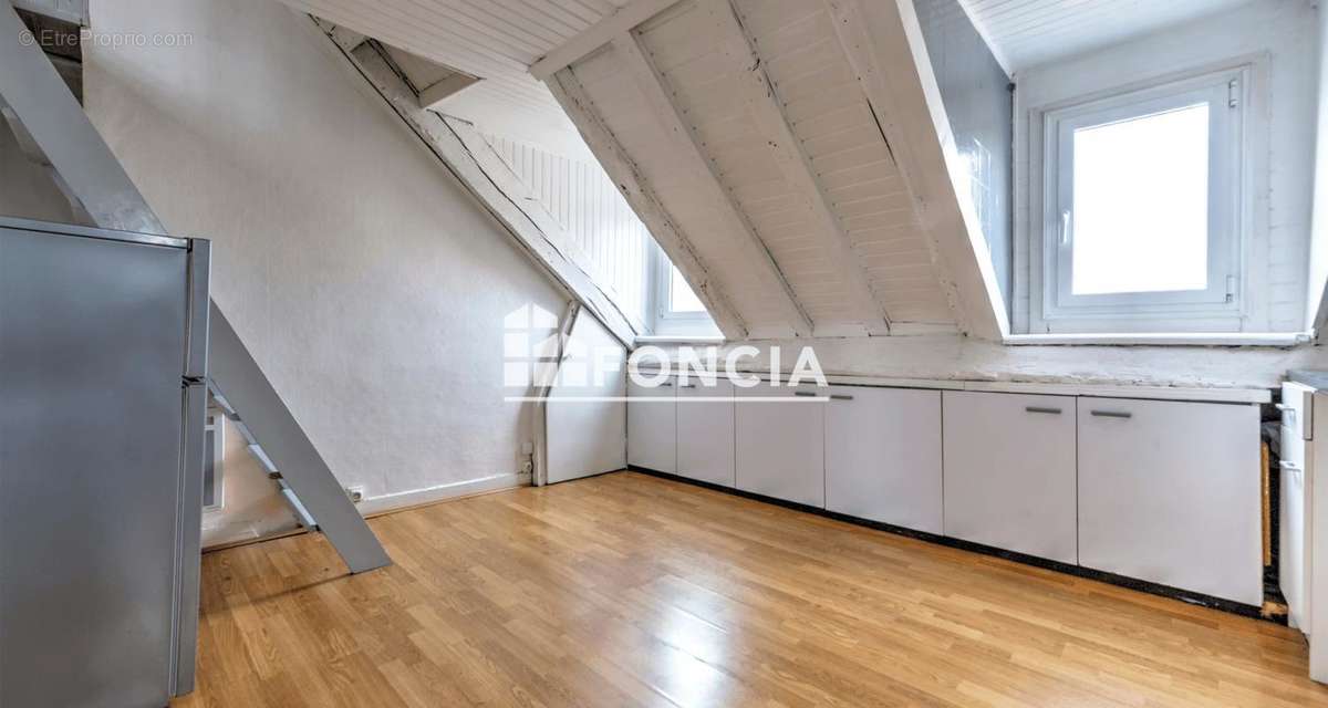 Appartement à VERSAILLES