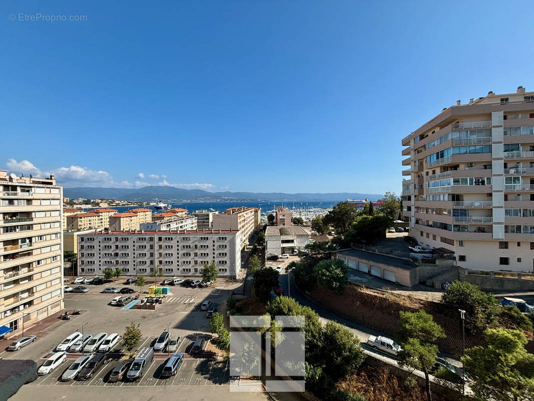 Appartement à AJACCIO