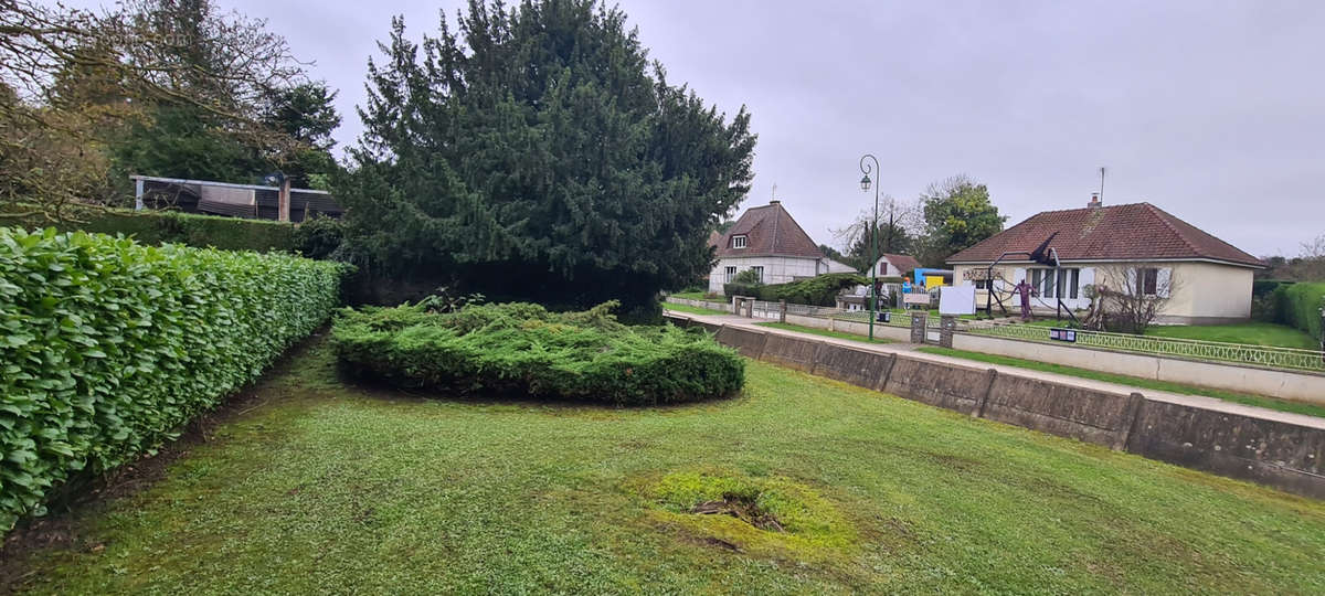 Maison à BLANGY-SUR-BRESLE