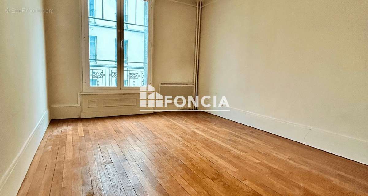 Appartement à ASNIERES-SUR-SEINE