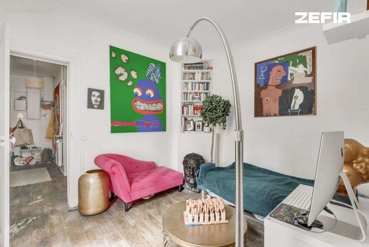 Appartement à PARIS-10E