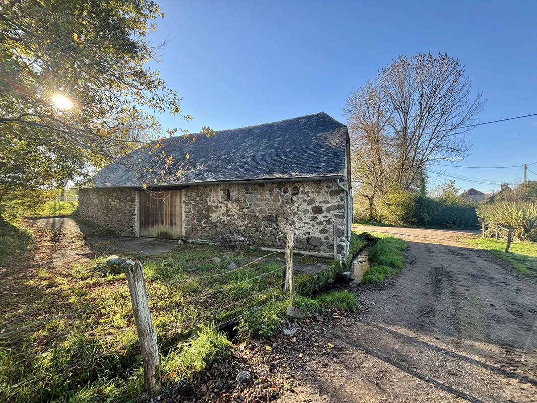 Maison à SAINTE-FEREOLE