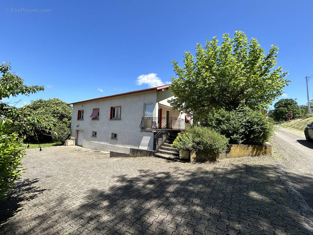 Maison à SAINT-SORLIN-EN-VALLOIRE