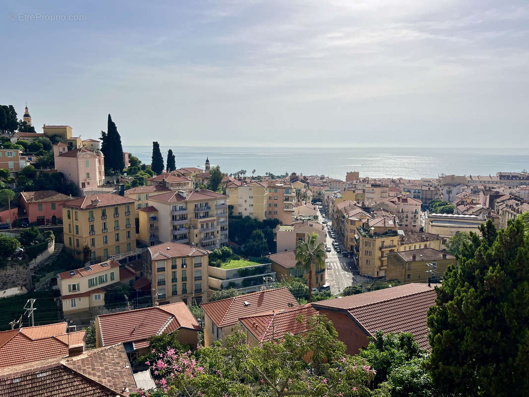 Appartement à MENTON