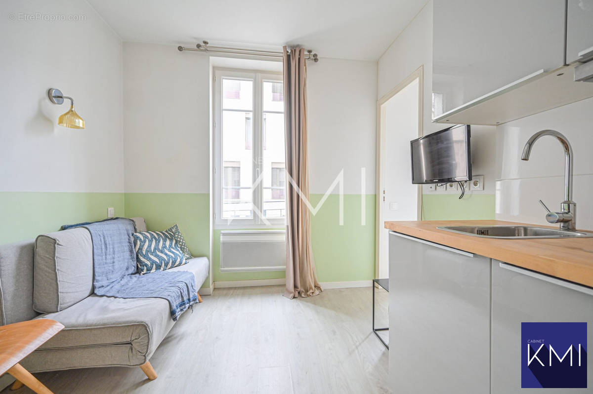 Appartement à PARIS-11E