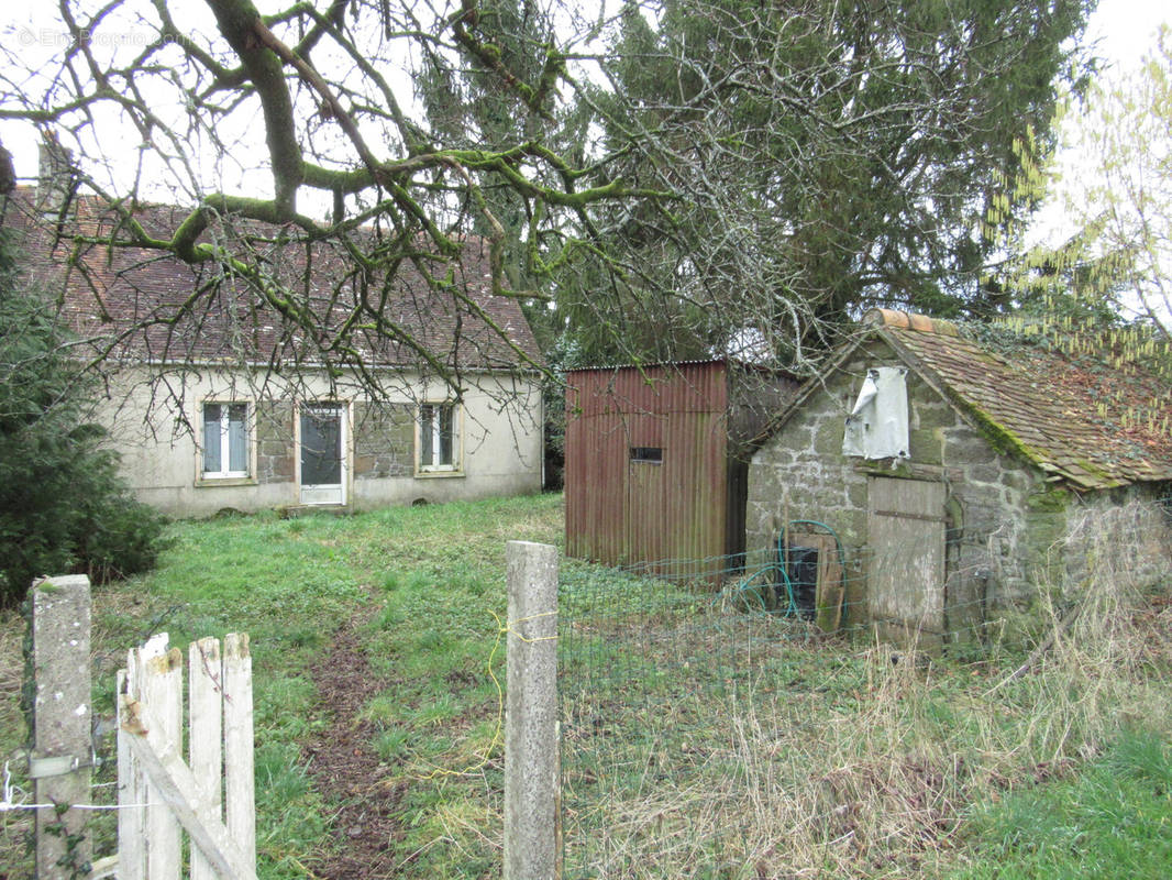 Maison à BEAUVAIN