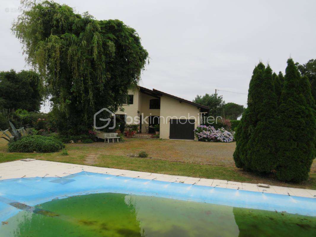 Maison à AIRE-SUR-L&#039;ADOUR