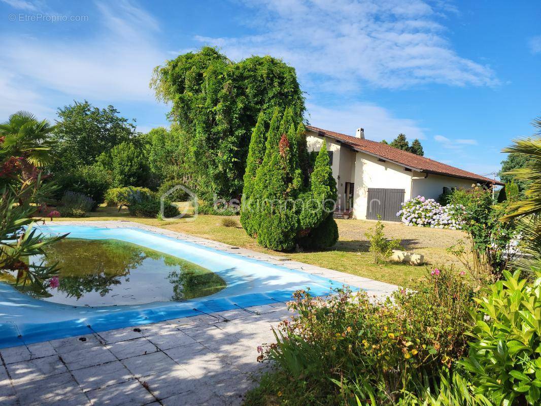 Maison à AIRE-SUR-L&#039;ADOUR