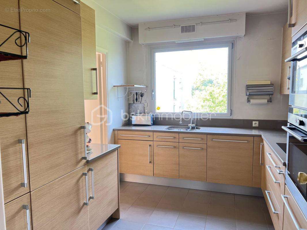 Appartement à BOURG-LA-REINE