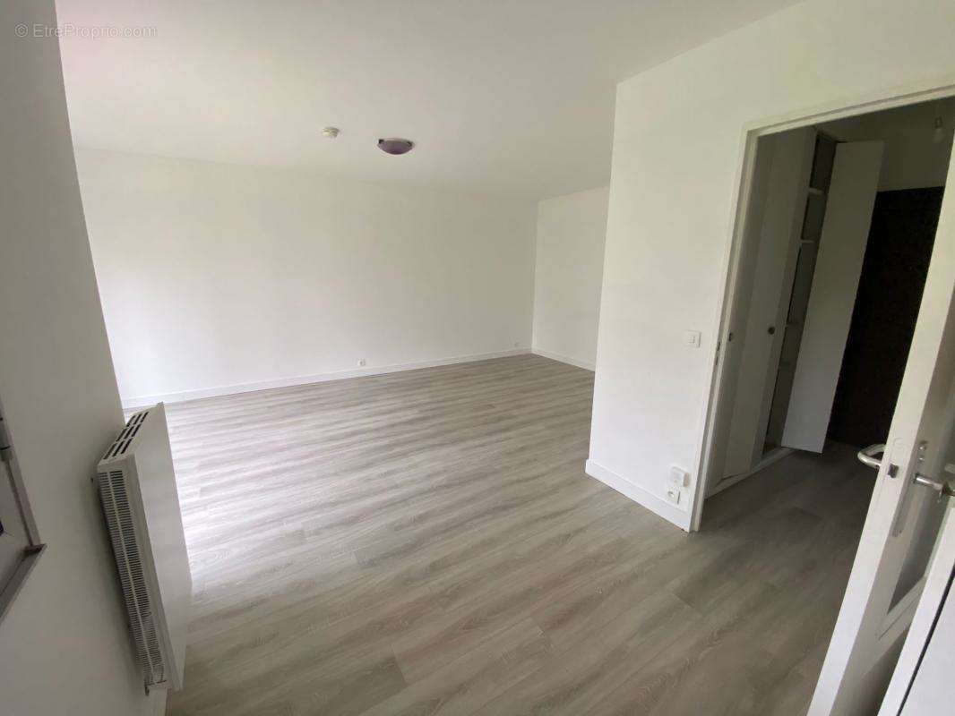 Appartement à RUEIL-MALMAISON