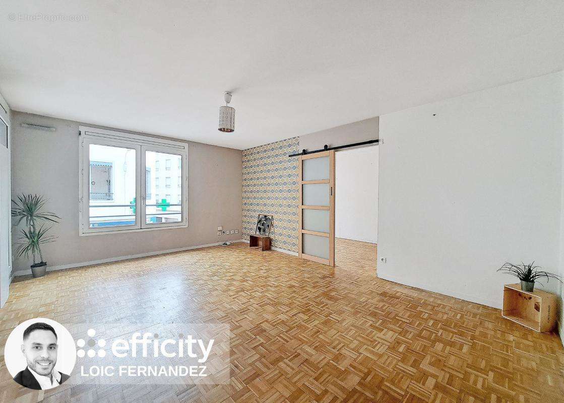 Appartement à LYON-9E