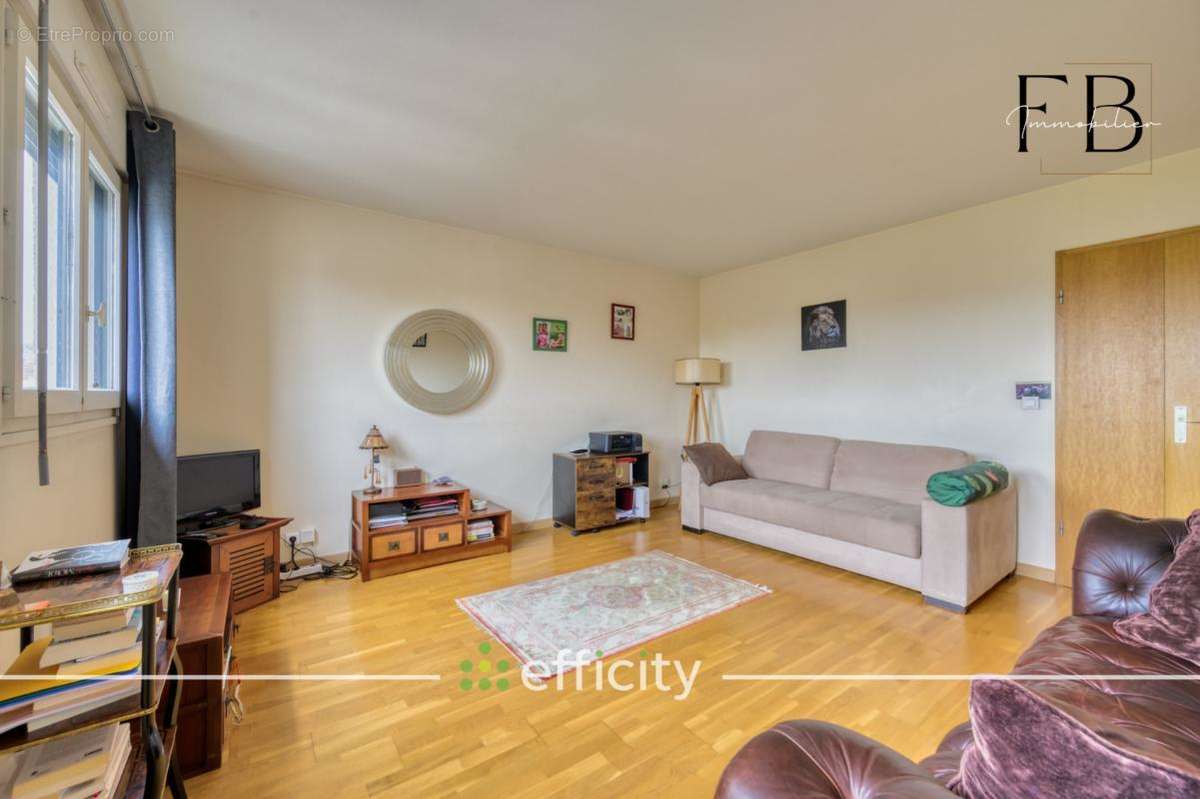 Appartement à RUEIL-MALMAISON