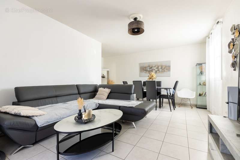 Appartement à MARSEILLE-13E