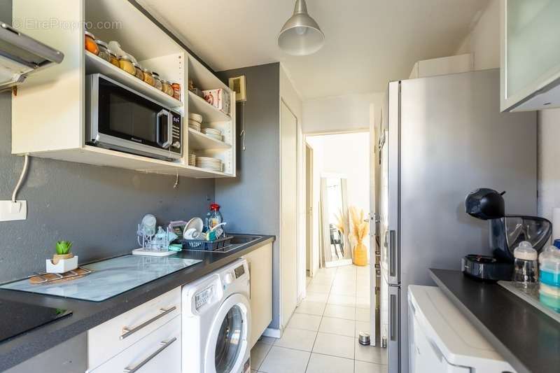 Appartement à MARSEILLE-13E