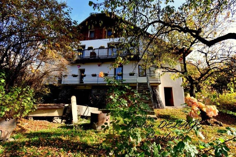 Maison à EMBRUN